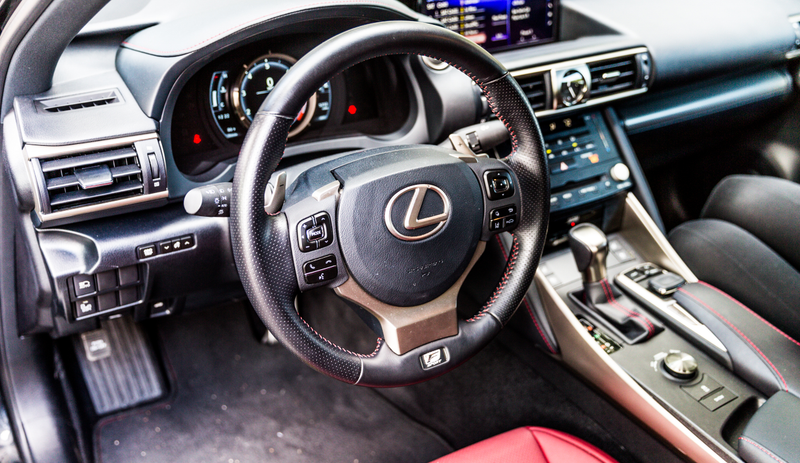 Illustration for article titled The 2017 Lexus IS 350 F Sport Gets Points For Existing But Doesn't Take The Trophy